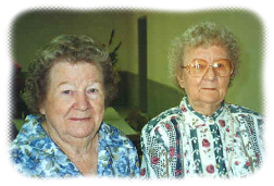 sisters-1199-w.jpg (36793 bytes)