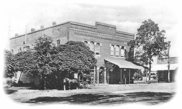 MasonicLodge1800s-w.jpg (33327 bytes)